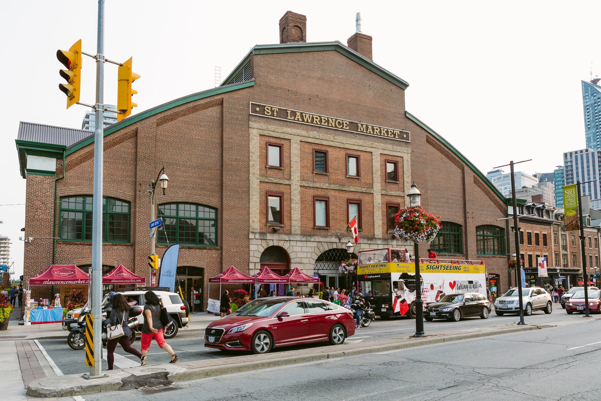 Quickstay - Classic & Trendy Yorkville Condo Toronto Exterior foto