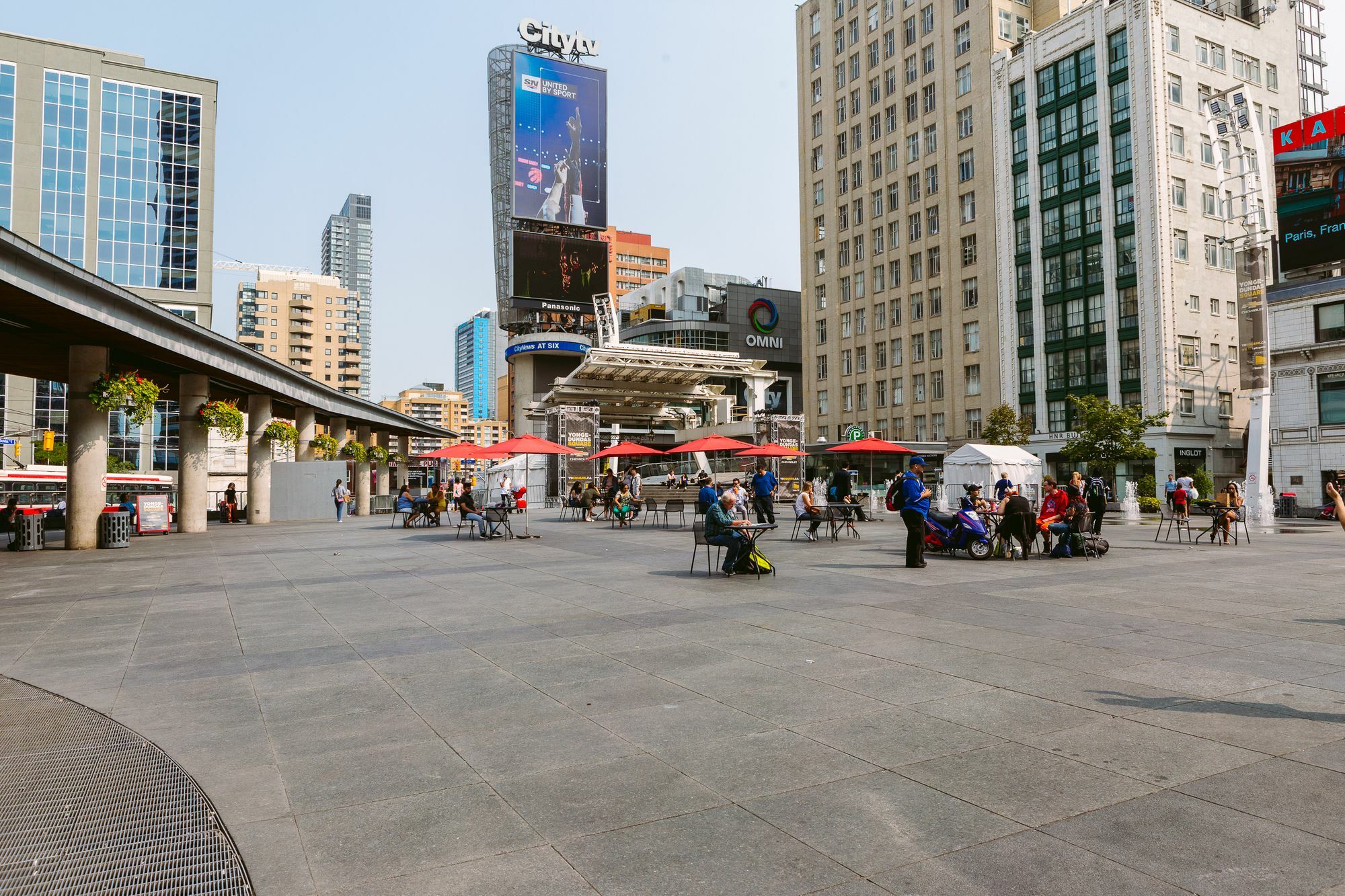 Quickstay - Classic & Trendy Yorkville Condo Toronto Exterior foto